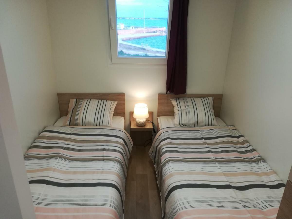Holiday Home Happiness Privlaka  Extérieur photo
