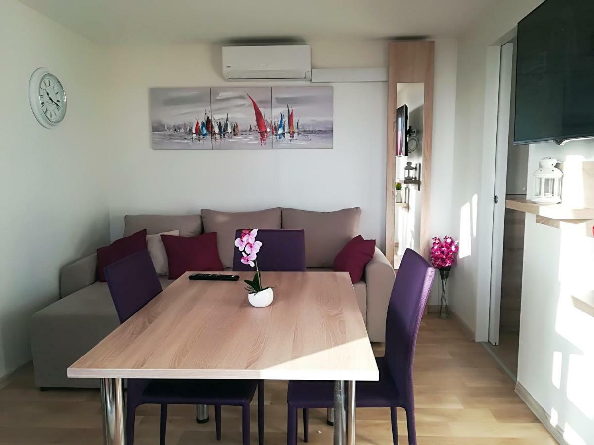 Holiday Home Happiness Privlaka  Extérieur photo