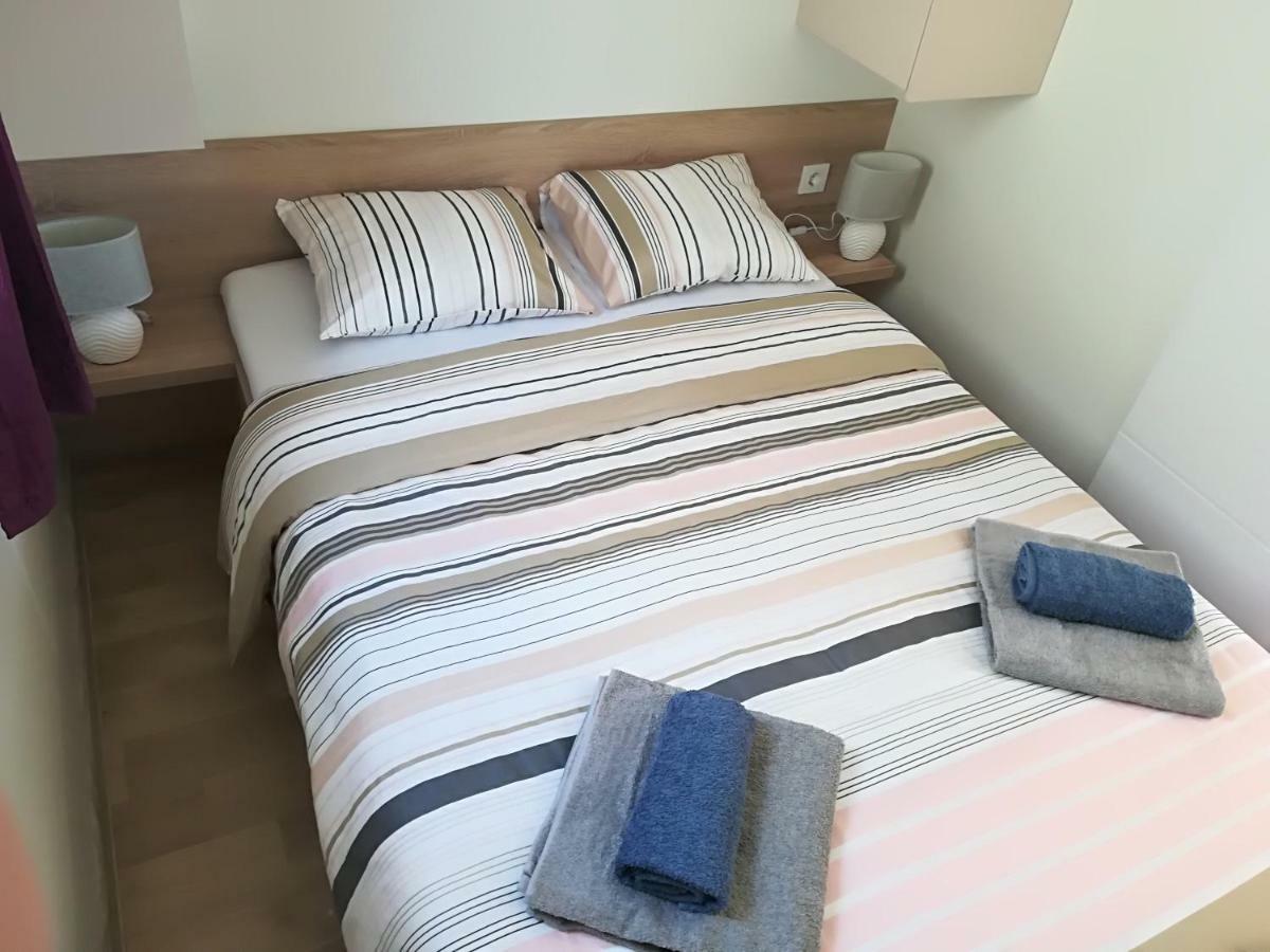 Holiday Home Happiness Privlaka  Extérieur photo