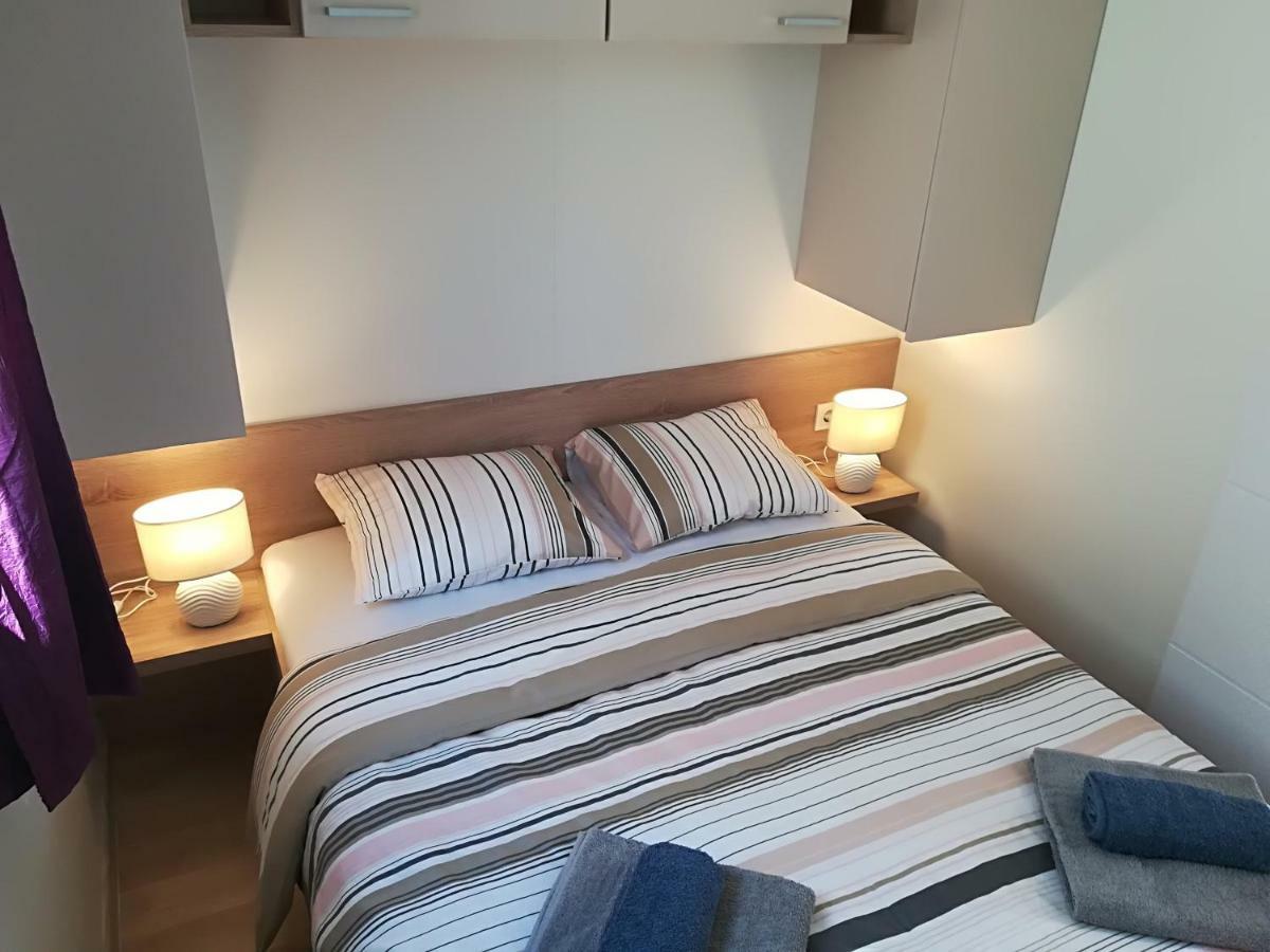 Holiday Home Happiness Privlaka  Extérieur photo